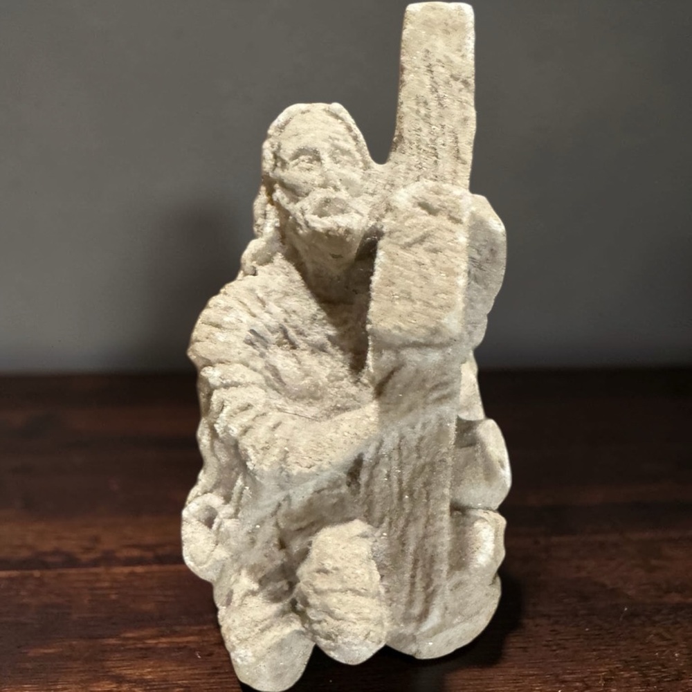 Sand Art from Florida Jesus Christ carrying His cross Sculpture